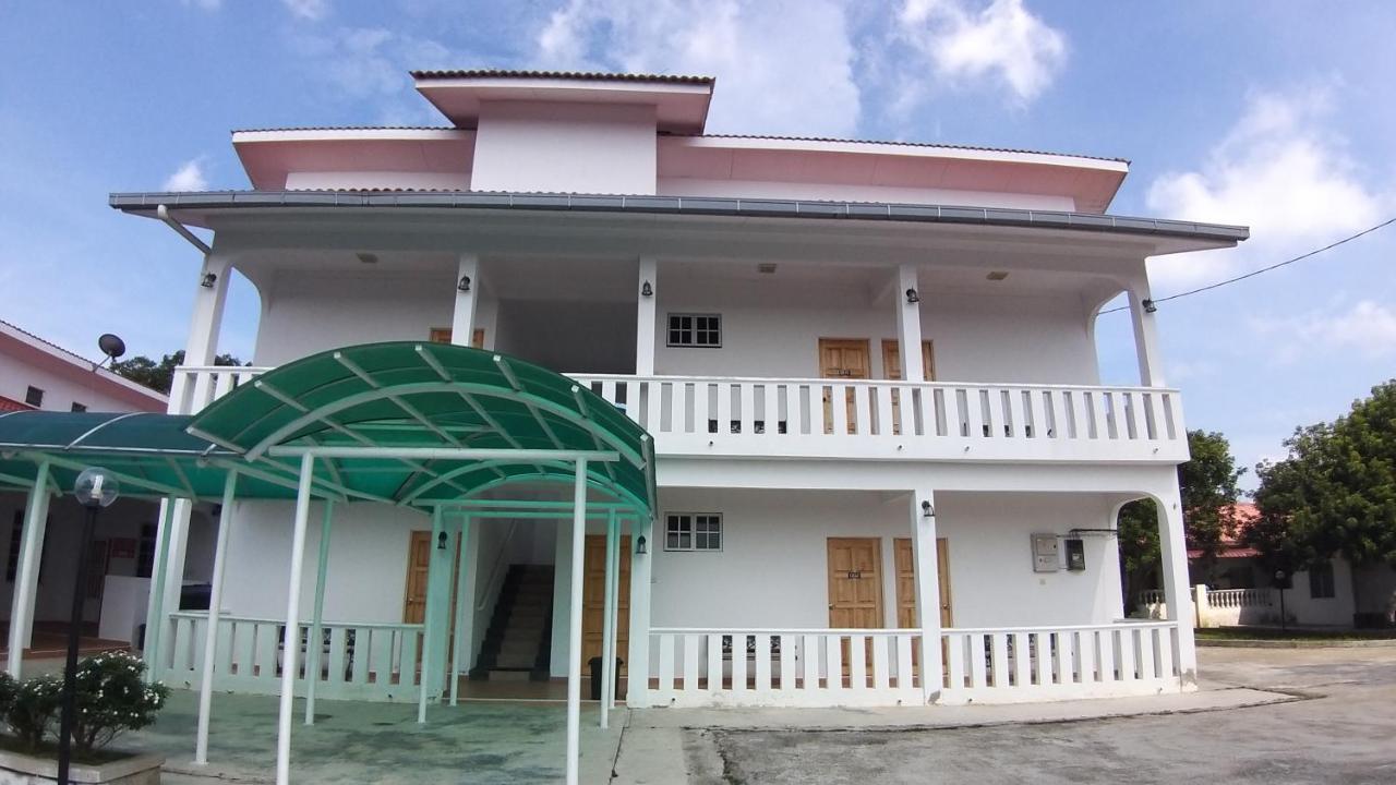 Seri Dusun Sepang Homestay & Event Space Zewnętrze zdjęcie