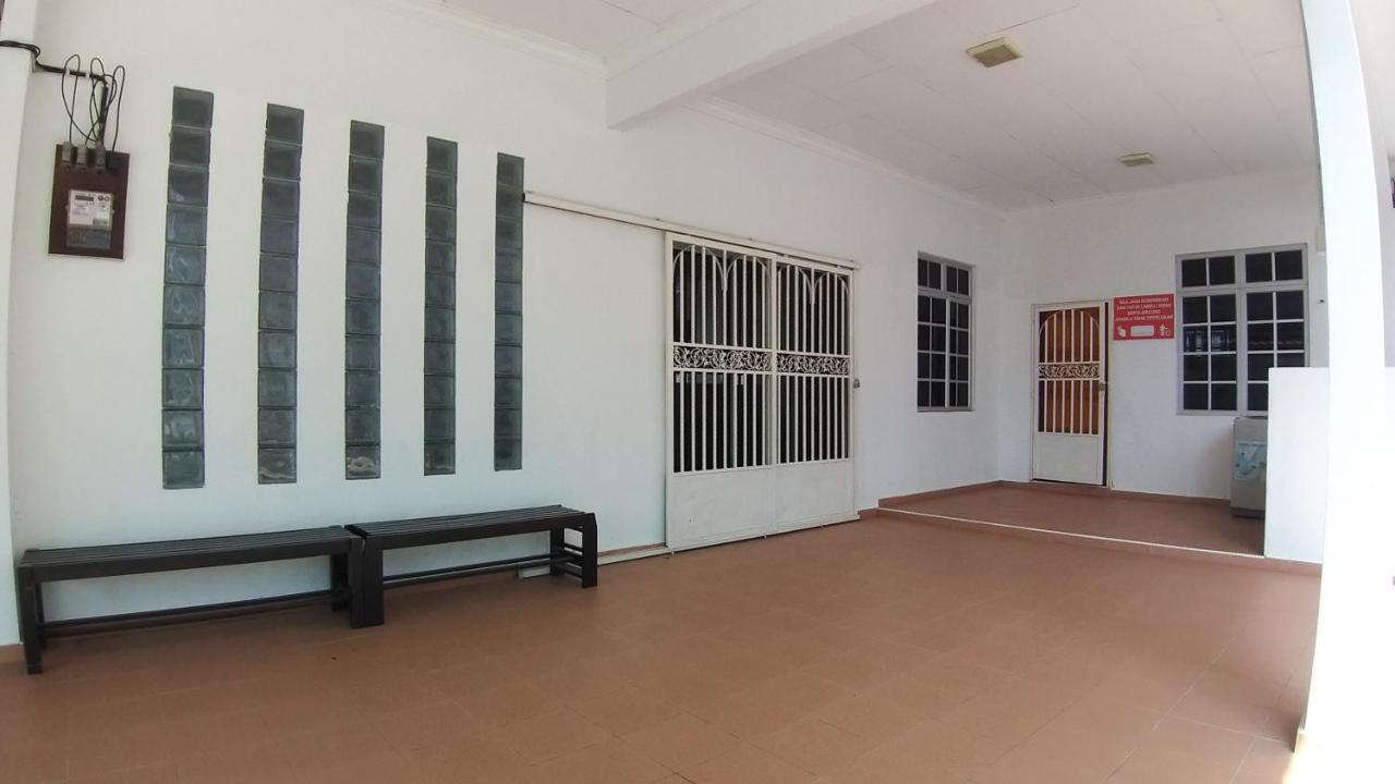 Seri Dusun Sepang Homestay & Event Space Zewnętrze zdjęcie